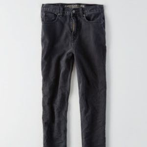 American Eagle Mom Jeans - Black - 16 Short